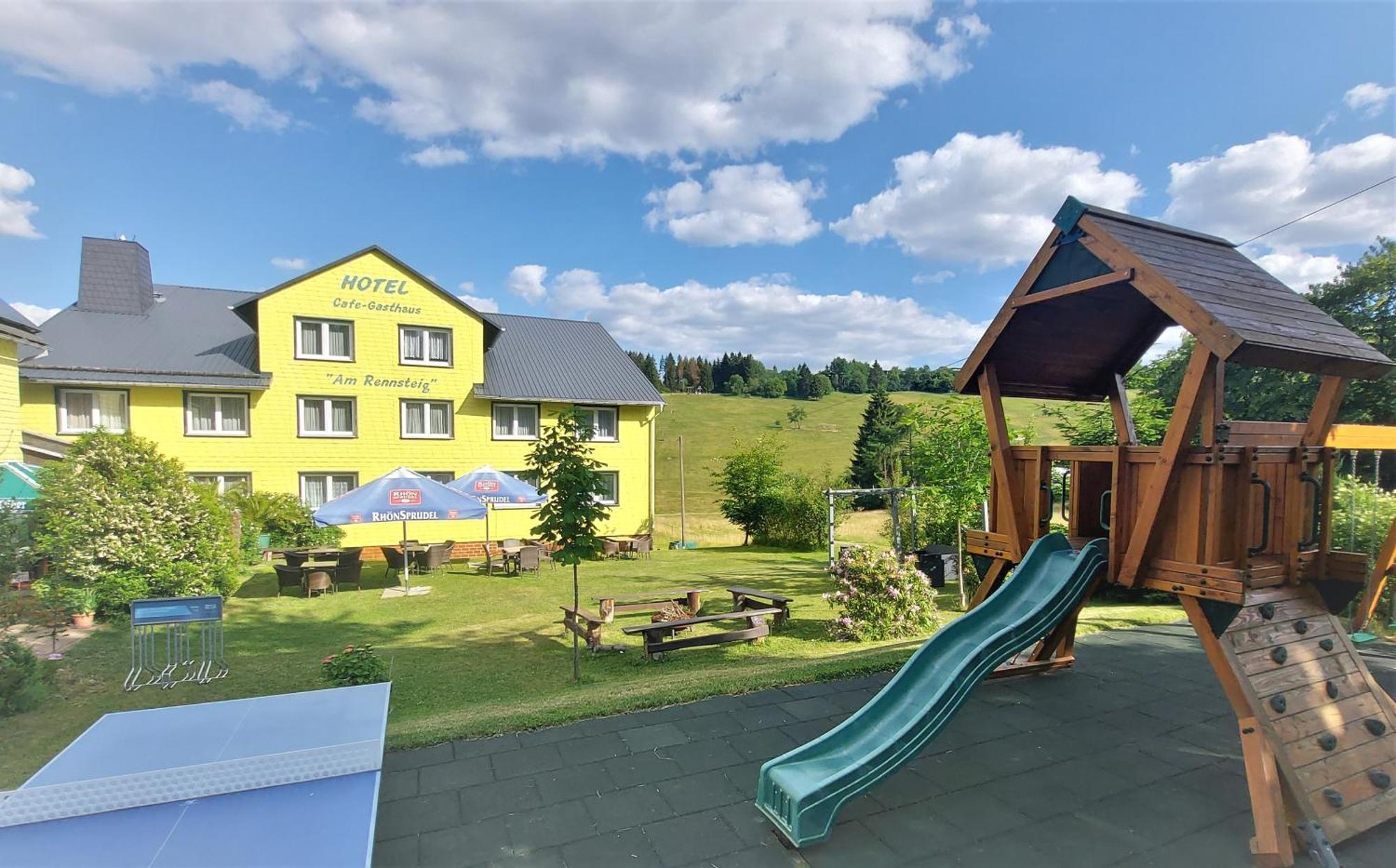 Marschalls Hotel Am Rennsteig Нойхаус-ам-Реннвег Экстерьер фото