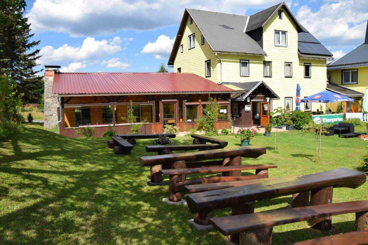 Marschalls Hotel Am Rennsteig Нойхаус-ам-Реннвег Экстерьер фото