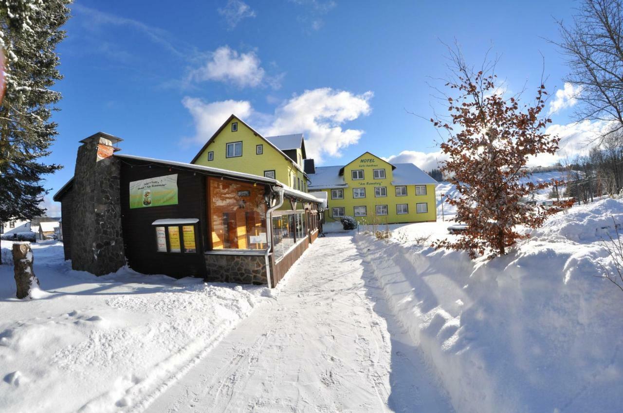 Marschalls Hotel Am Rennsteig Нойхаус-ам-Реннвег Экстерьер фото