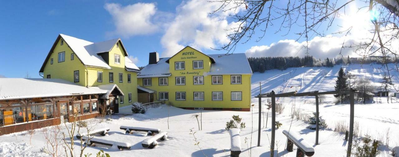 Marschalls Hotel Am Rennsteig Нойхаус-ам-Реннвег Экстерьер фото